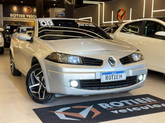 RENAULT MEGANE 2.0 DYNAMIQUE COUPÉ CABRIOLET 16V GASOLINA 2P AUTOMÁTICO RENAULT MEGANE 2.0 DYNAMIQUE COUPÉ CABRIOLET 16V GASOLINA 2P AUTOMÁTICO